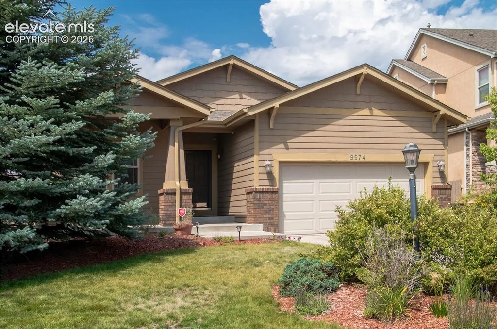 9574 Roxborough Park Court, Colorado Springs