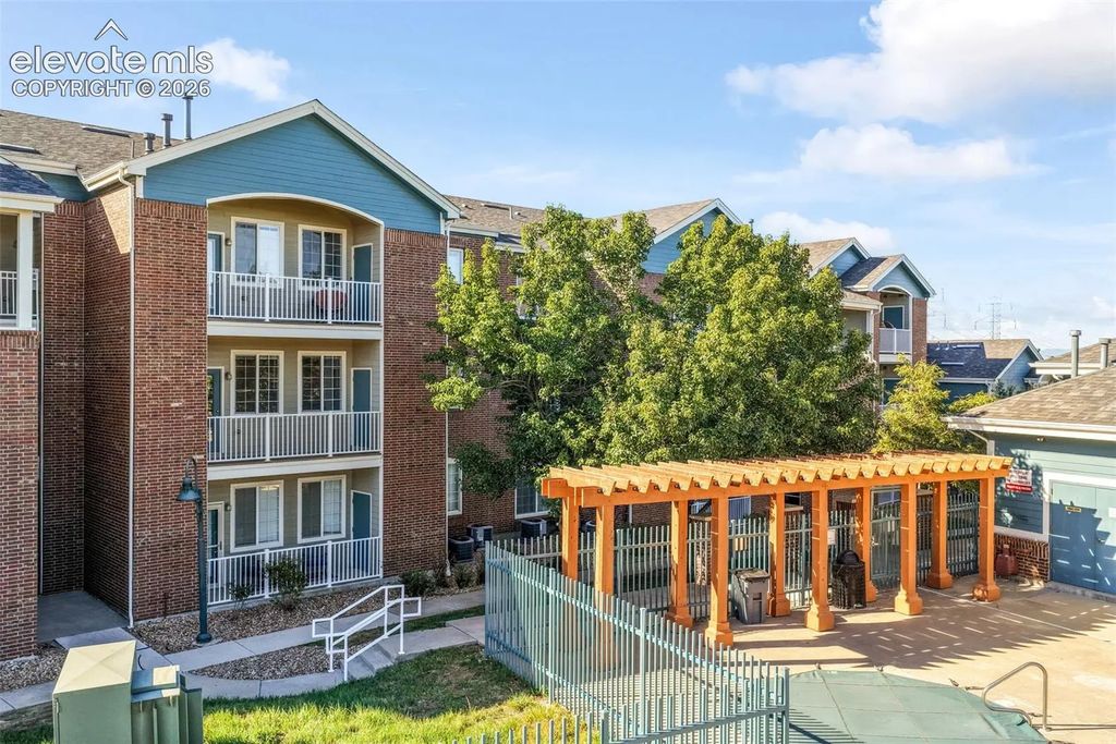 19303 E College Drive 205, Aurora