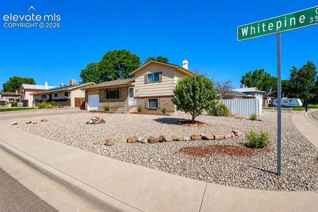 3501 White Pine Court, Pueblo