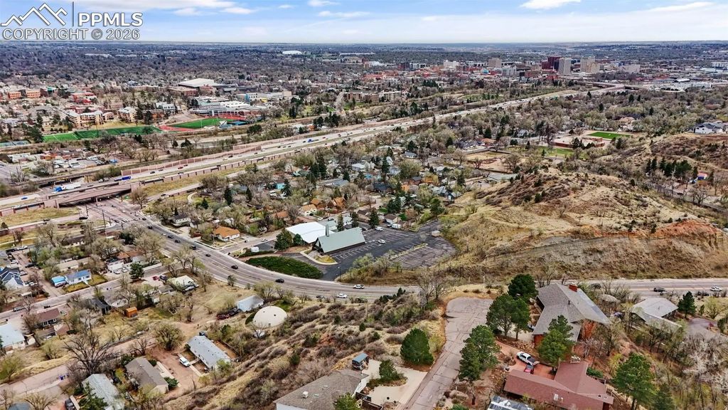 1205 E High Point Lane, Colorado Springs