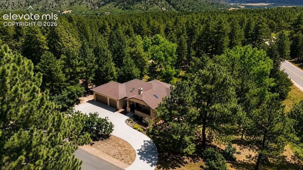 7524 Engineers Court, Larkspur