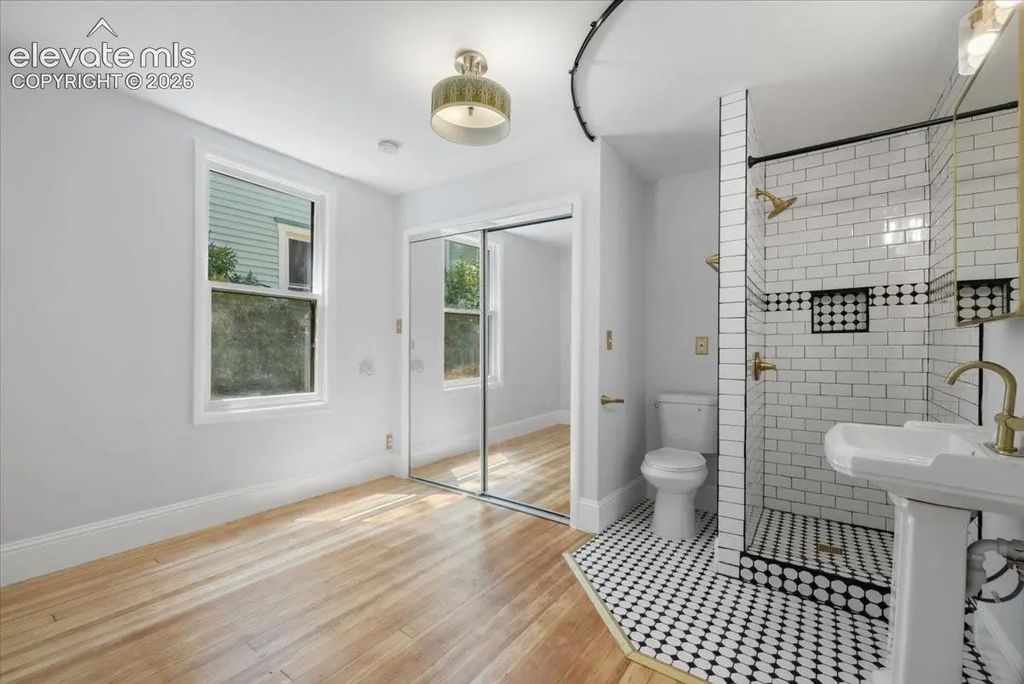 129 Ruxton Avenue, Manitou Springs