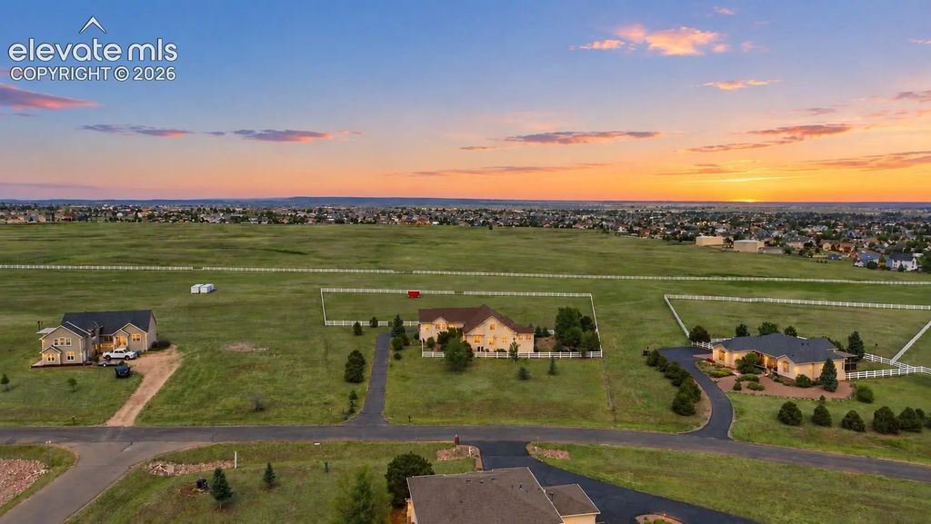 9395 Doe Creek Court, Peyton