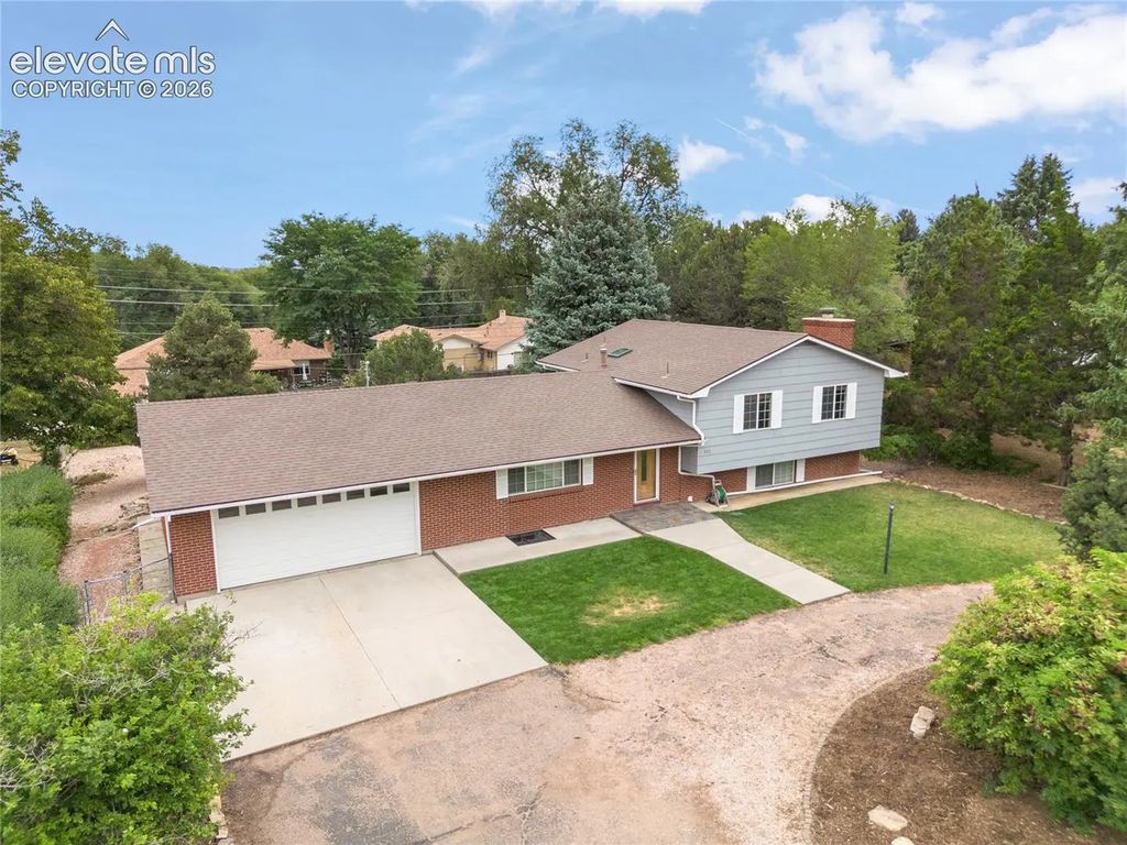 211 Westcott Avenue, Colorado Springs