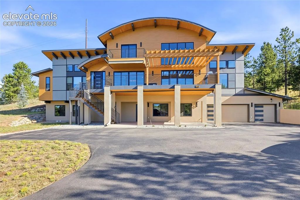 449 Oxford Lane, Woodland Park
