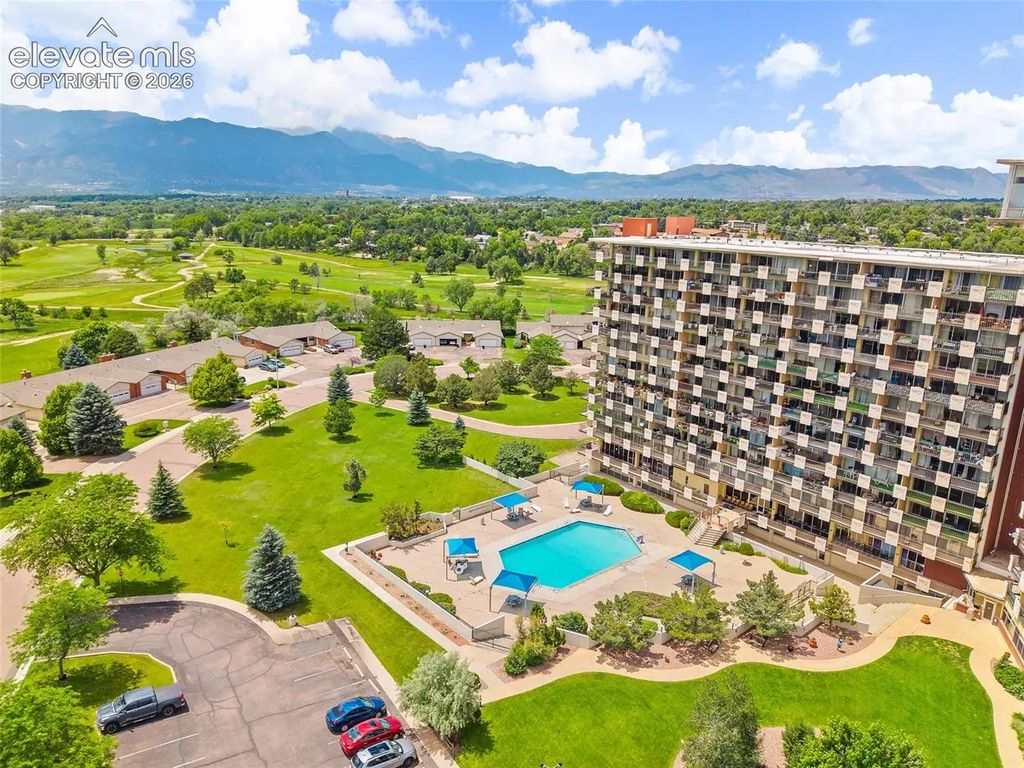 411 Lakewood Circle C1004, Colorado Springs