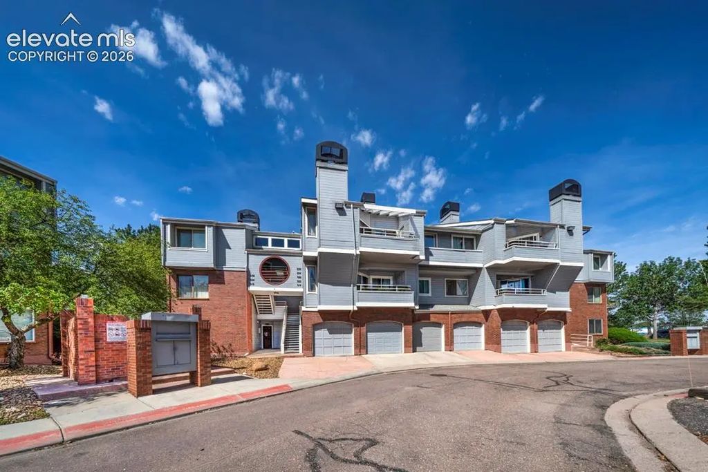 914 Acapulco Court, Colorado Springs