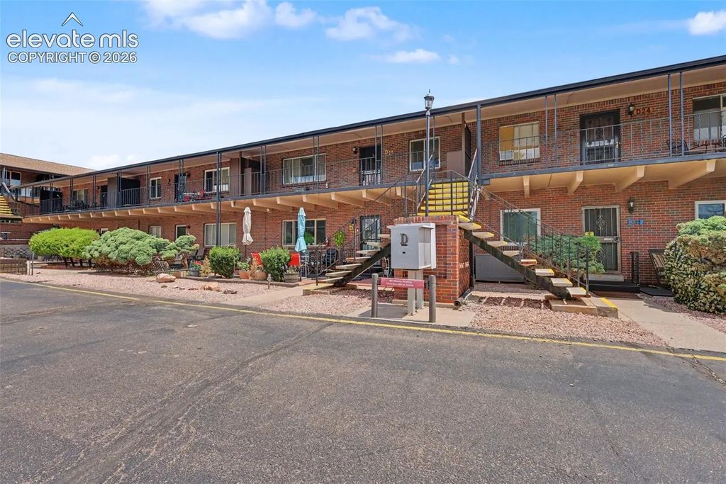 434 Valley Hi Circle D23, Colorado Springs