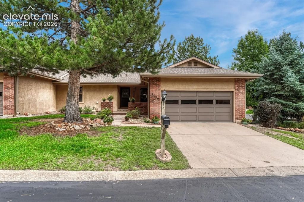 2059 Glenhill Road, Colorado Springs