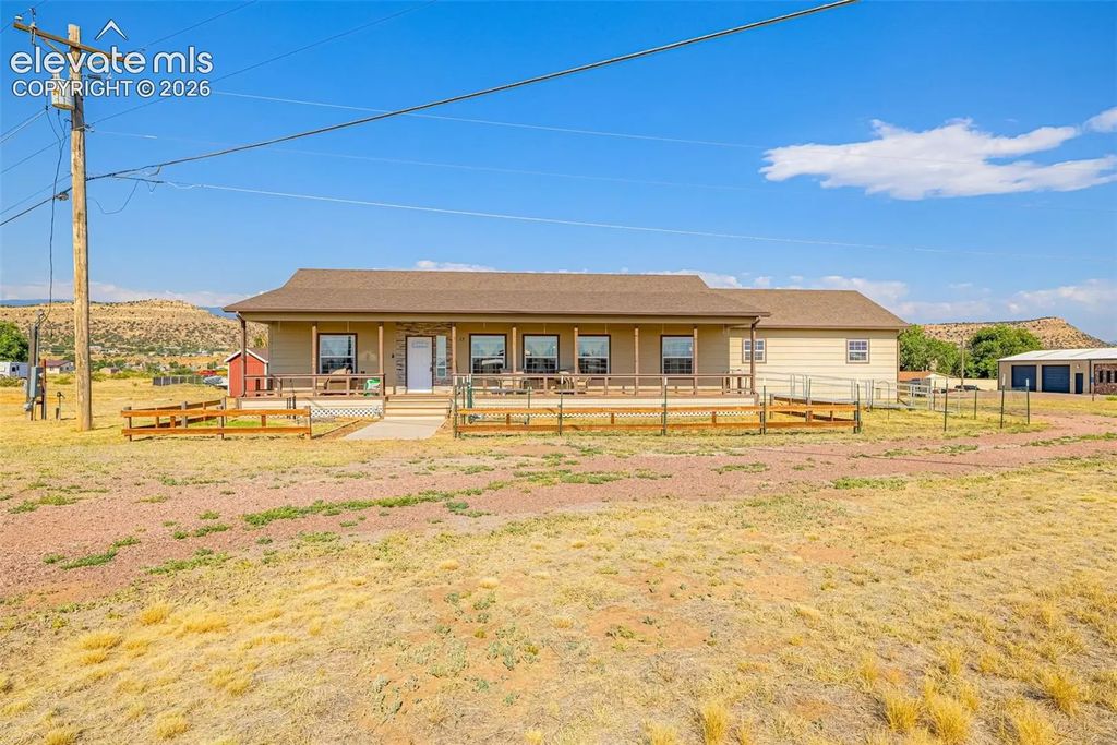 11 Capistrano Drive, Florence