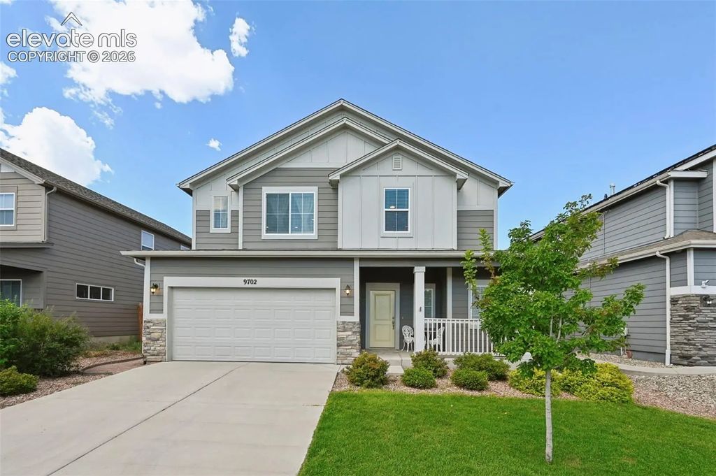9702 Emerald Vista Drive, Peyton