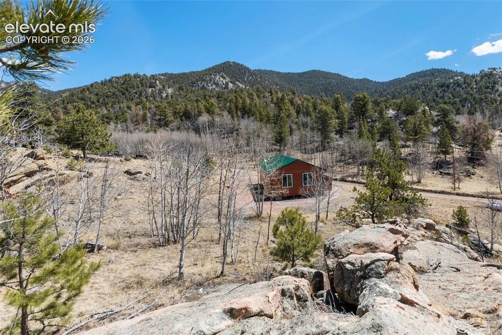 61 Garnet Lane, Lake George