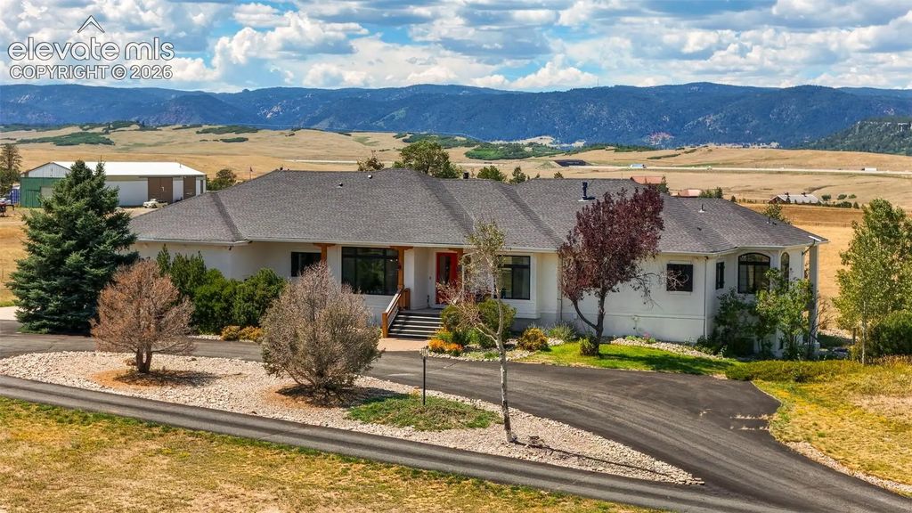 13273 Furrow Road, Larkspur