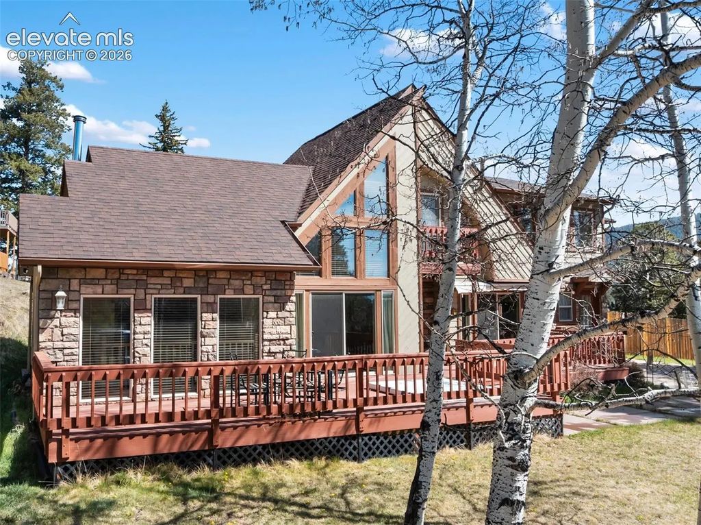 400 Hillcrest Street, Woodland Park