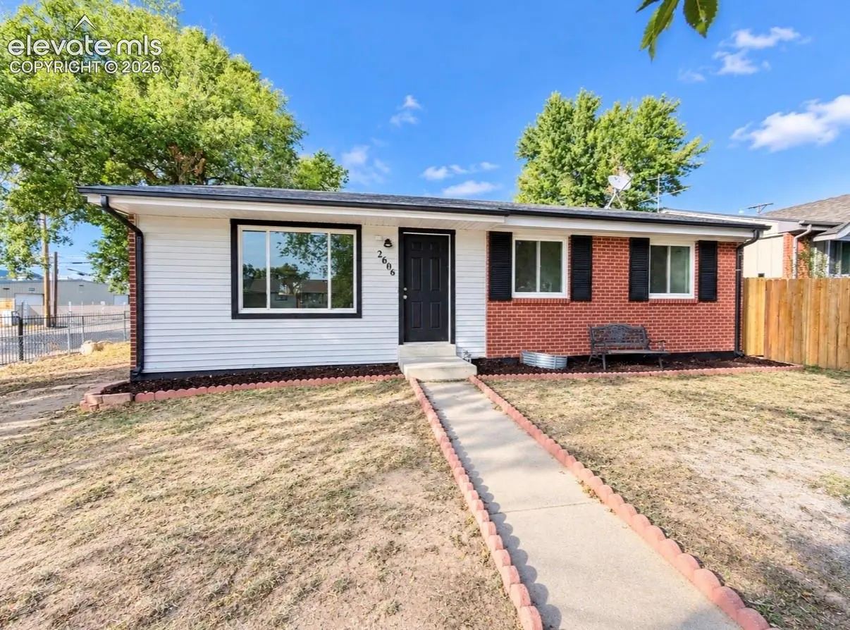 Homes for Sale in Colorado Springs, CO
