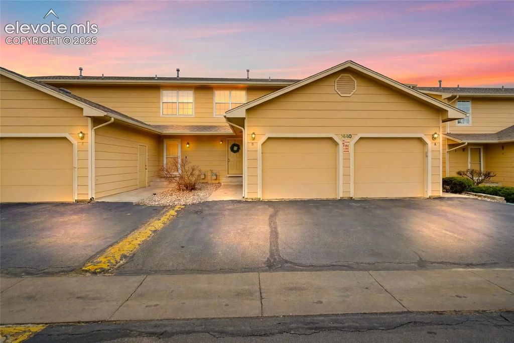 2440 Hamlet Lane B, Colorado Springs