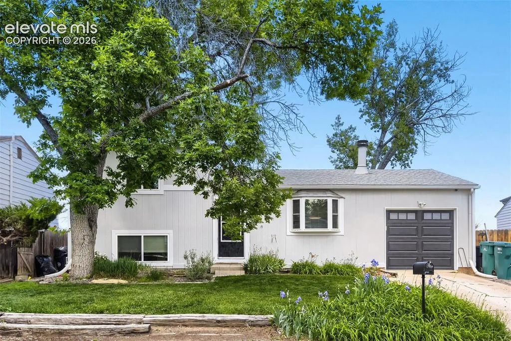 9831 W 105th Avenue, Broomfield
