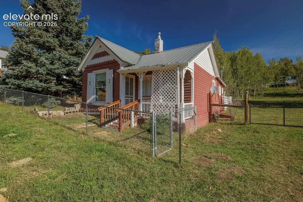 517 Portland Avenue, Victor