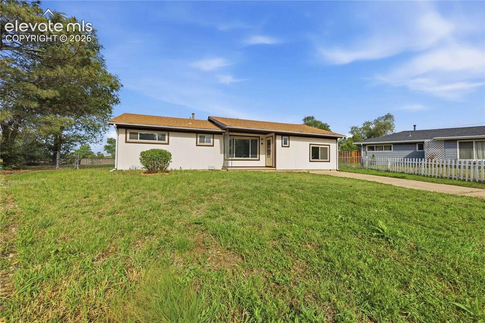 6784523, Residential, 72 Doris Drive, Colorado Springs, CO, Security, 80911