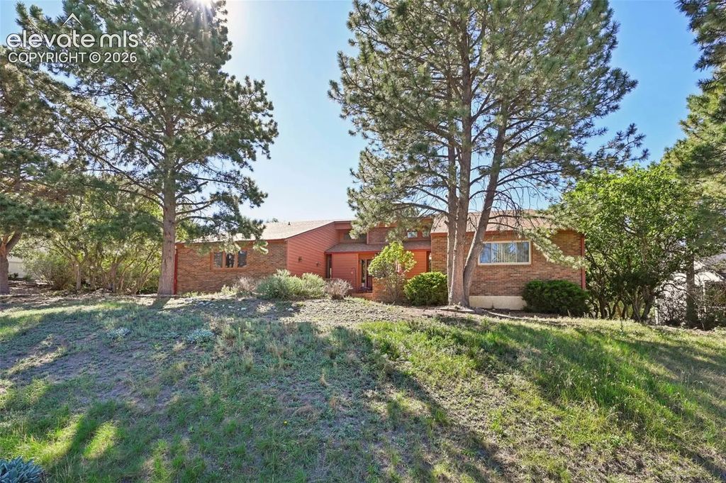 135 Rangely Drive, Colorado Springs