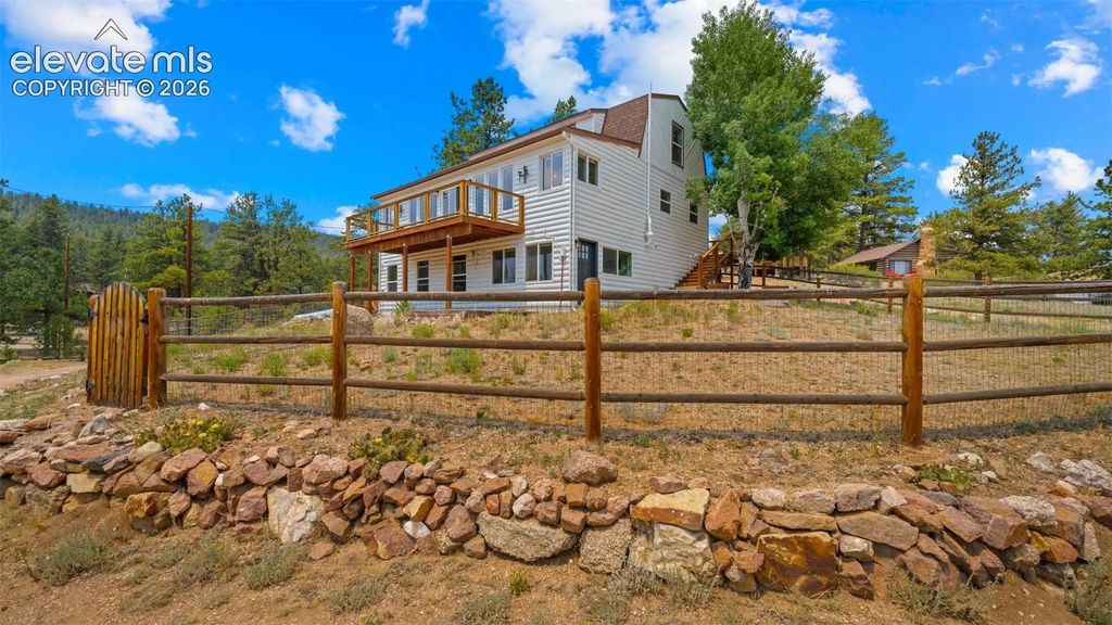 925 Midland Court, Lake George