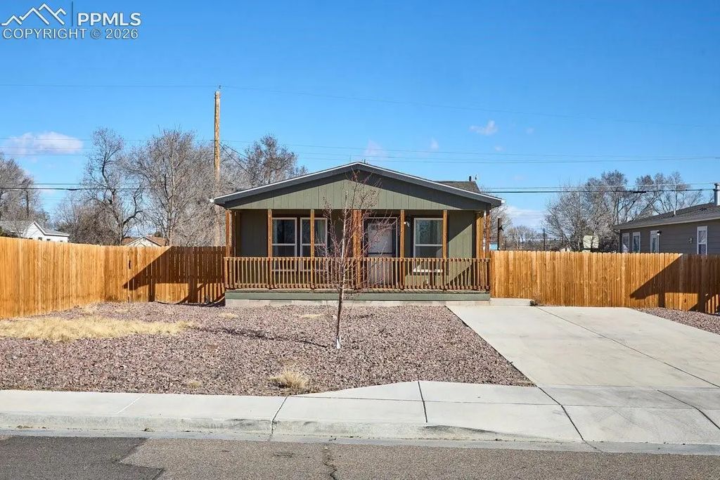 2203 W 15th Street, Pueblo