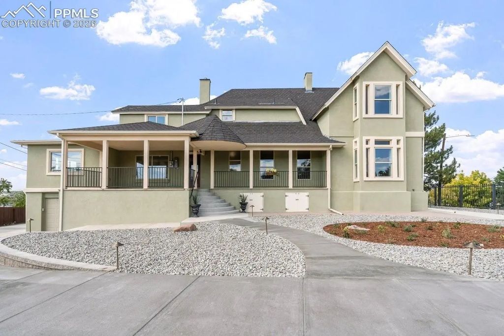 708 W 18th Street, Pueblo
