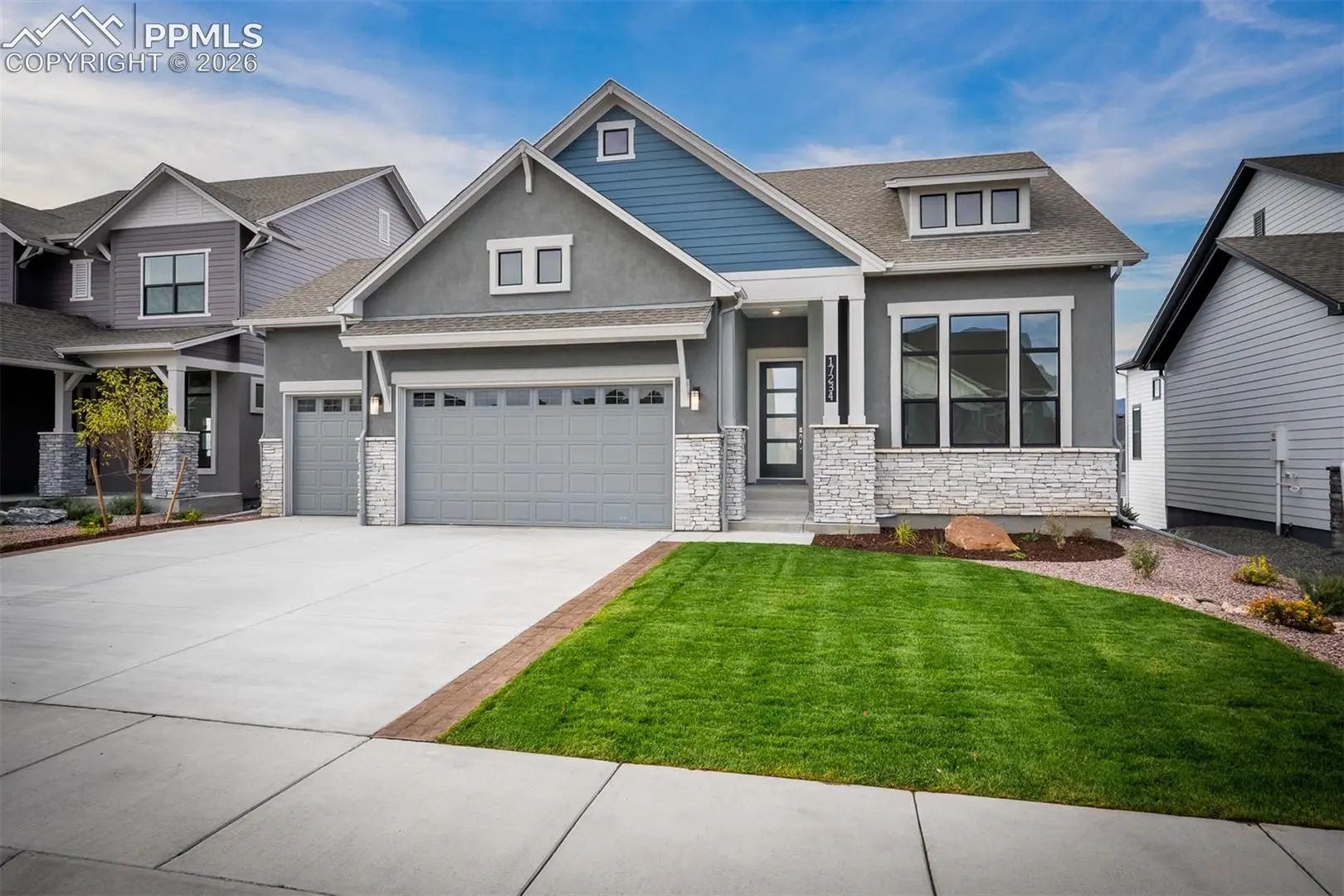 Residential Real Estate for Sale at 17234 Alsike Clover Court in the city of Monument by MLS #1762177