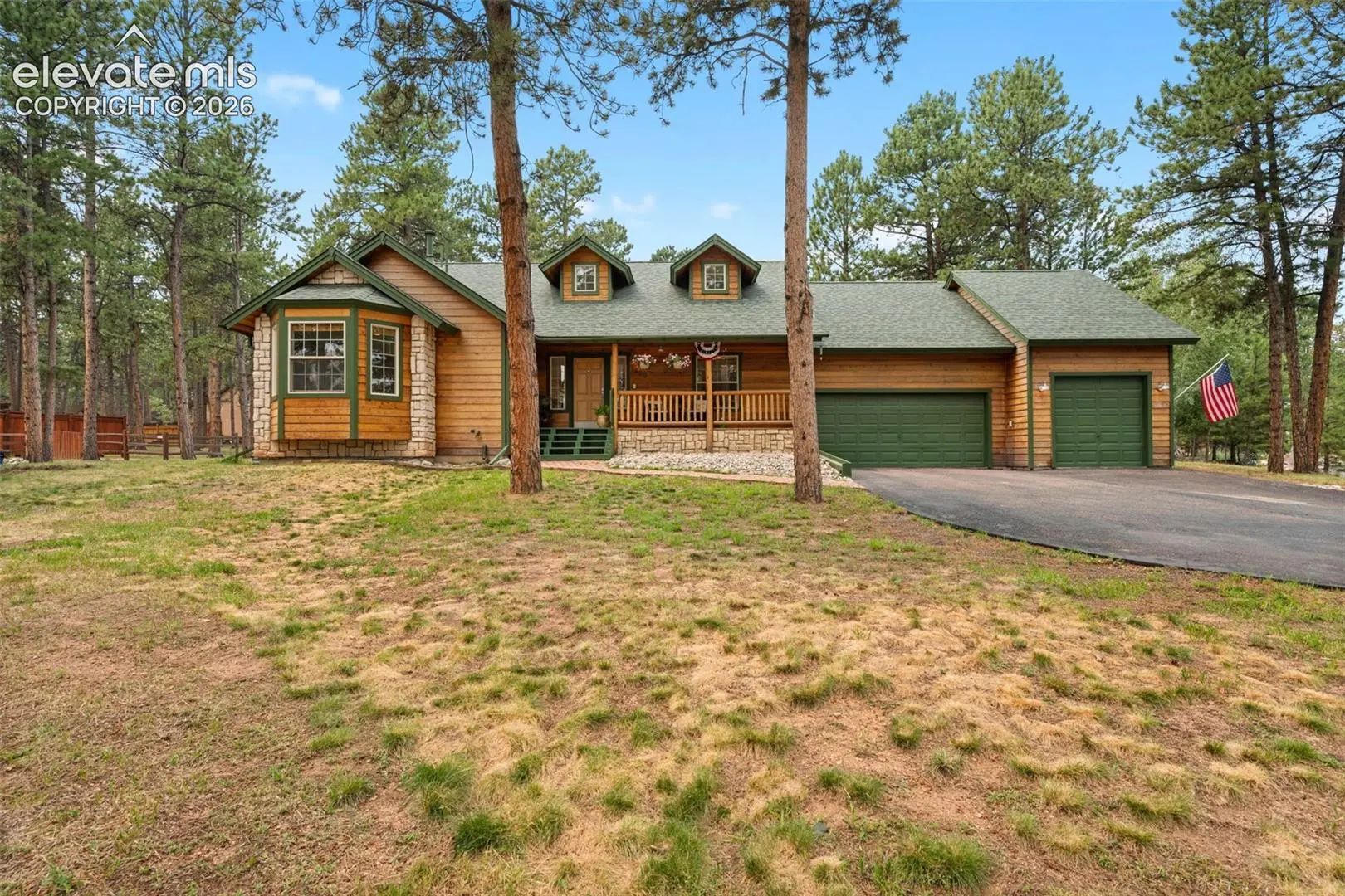 Residential for Sale by 1400 Eagle Trace Court in the Woodland Park, located in the neighborhood of Fairway Pines