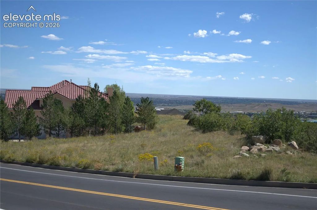 4815 Broadmoor Bluffs Drive, Colorado Springs