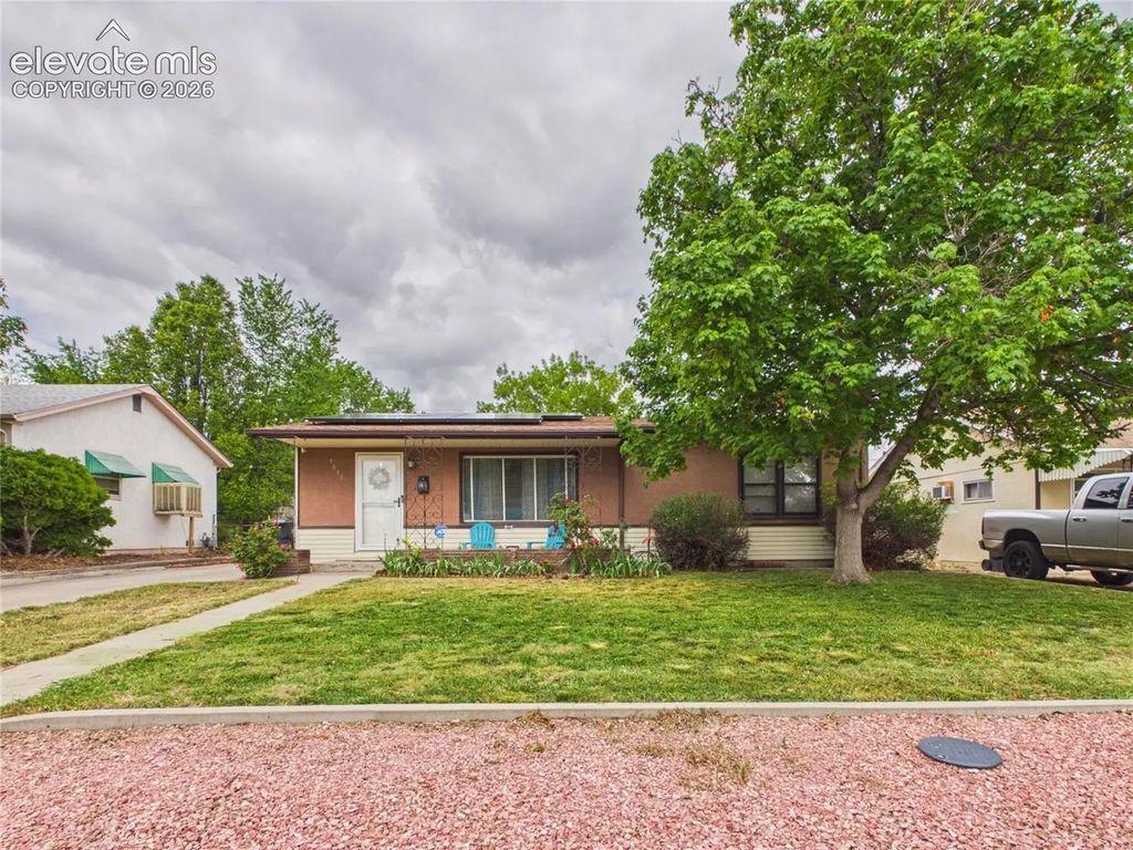 1615 Englewood Drive, Pueblo