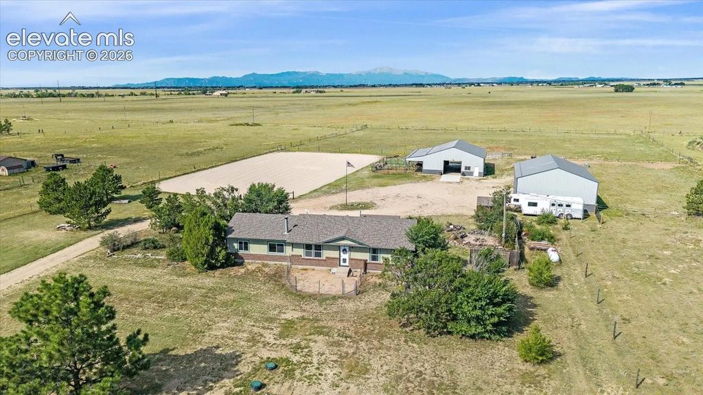 9840 Heritage Park Trail, Peyton