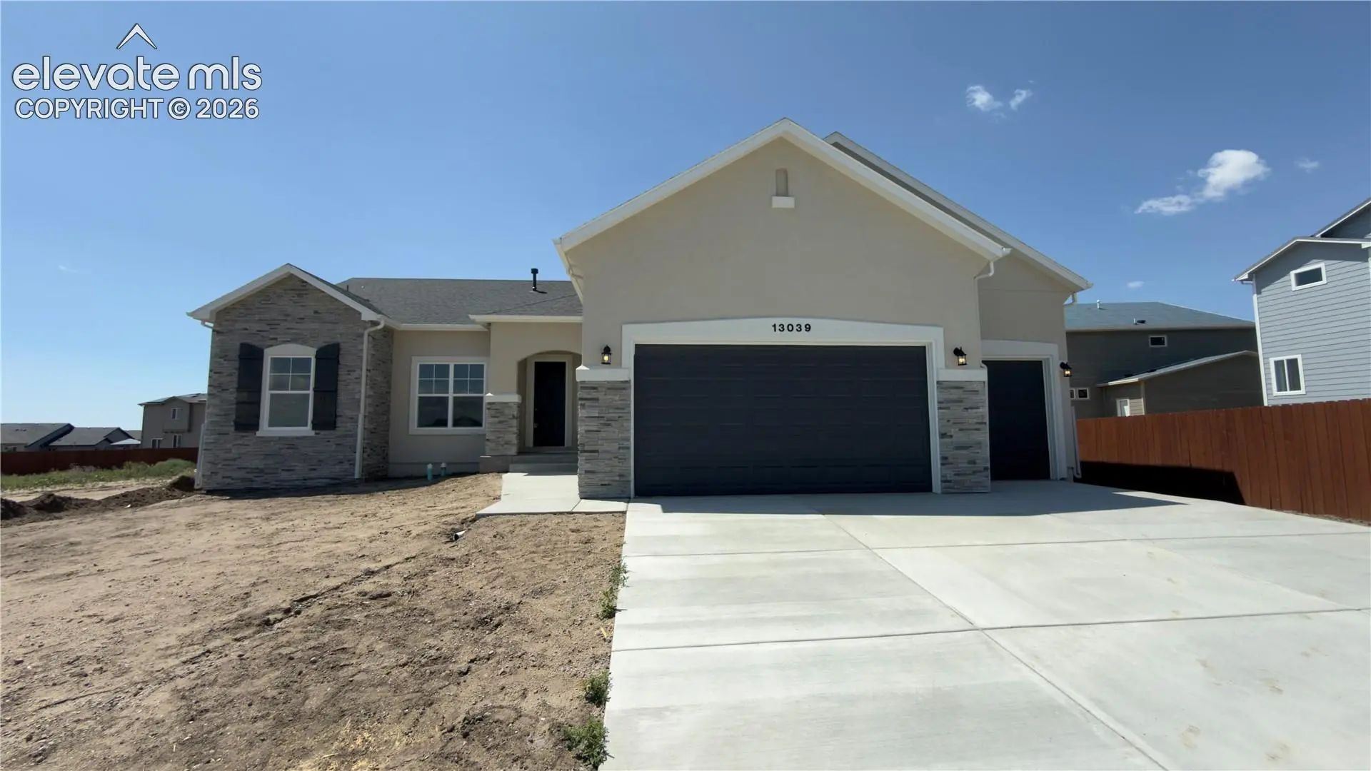 Residential Real Estate for Sale at 13039 Monument Vista Drive in the city of Falcon by MLS #3723809