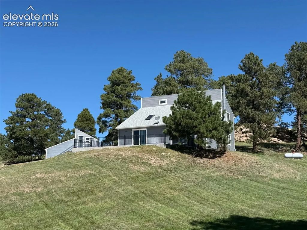 3793 Badger Lane, Elbert