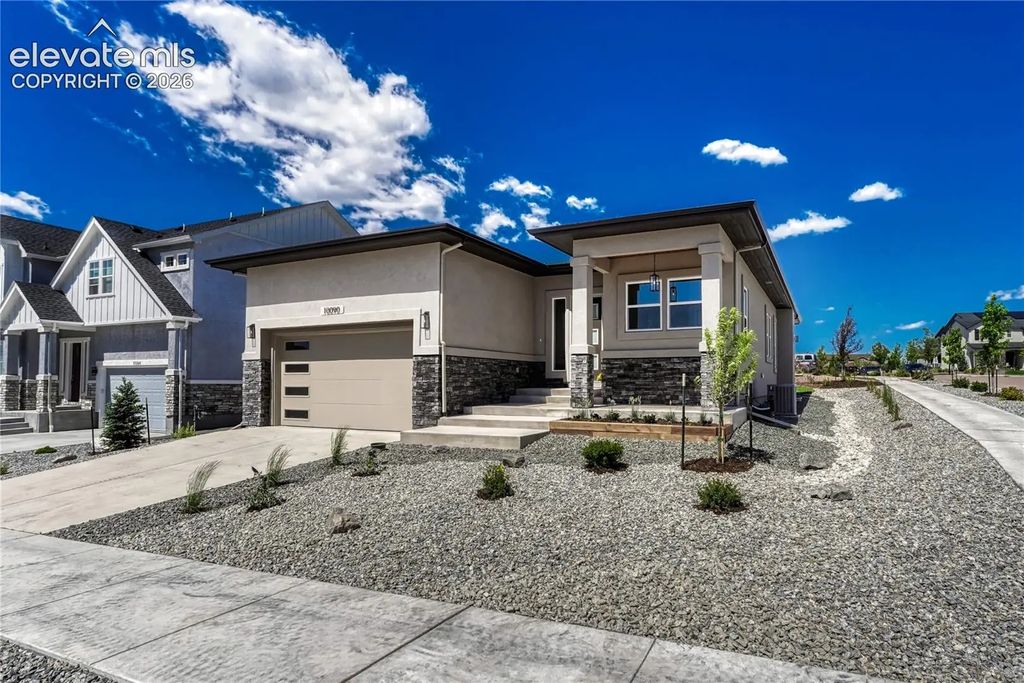 10090 Manhattan Drive, Colorado Springs