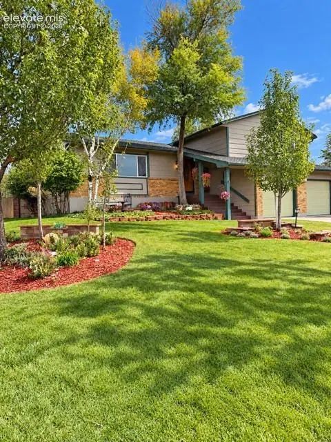 Residential Real Estate for Sale at 7165 Woodstock Street in the city of Colorado Springs by MLS #5557469