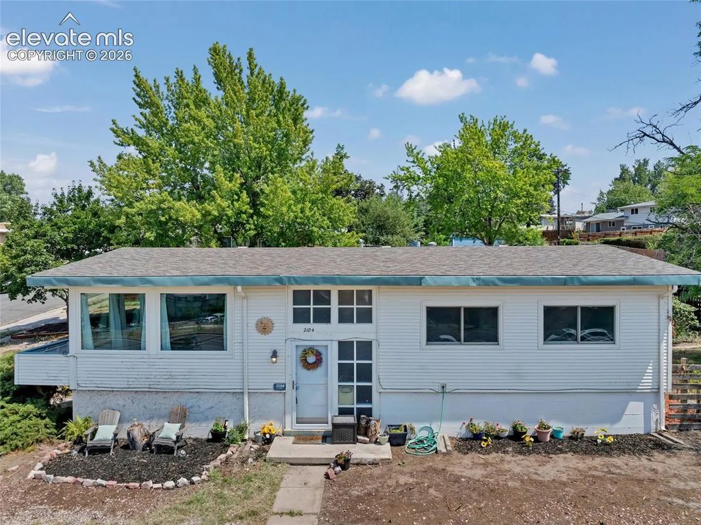 2104 Constitution Avenue, Colorado Springs