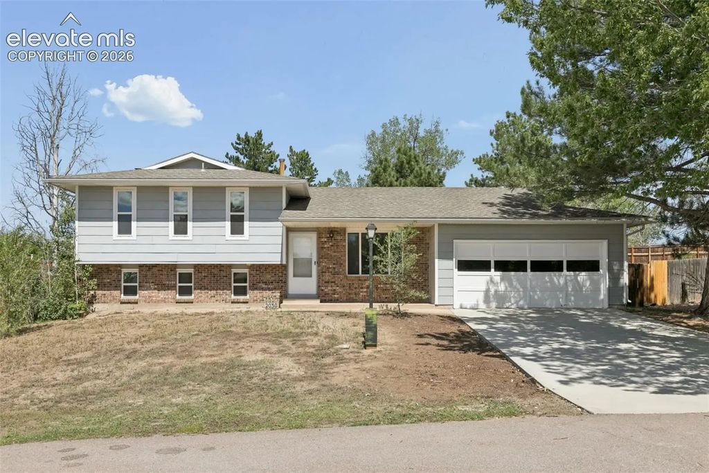 2030 Rusty Hinge Drive, Colorado Springs