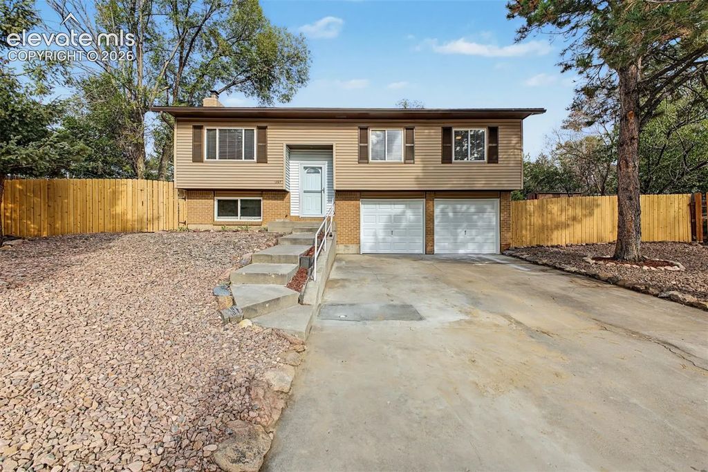 1297 Hathaway Drive, Colorado Springs