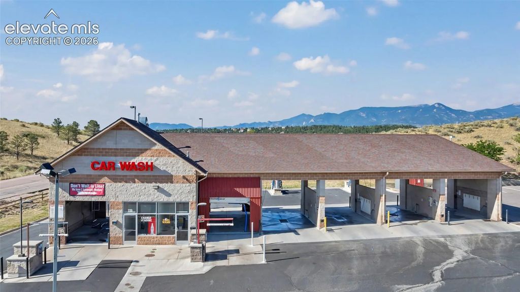 725 Village Center Drive, Colorado Springs