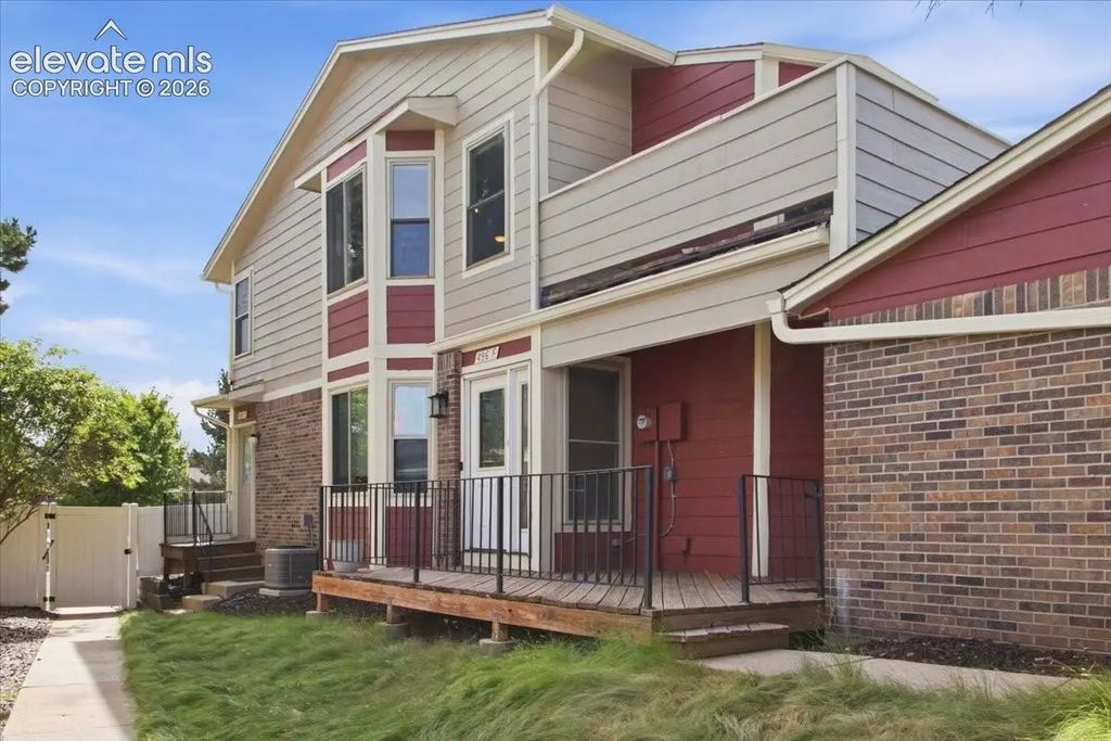 496 W Rockrimmon Boulevard F, Colorado Springs