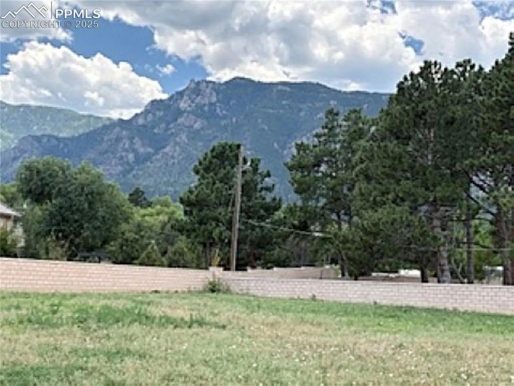 3520 Sebastian Heights, Colorado Springs