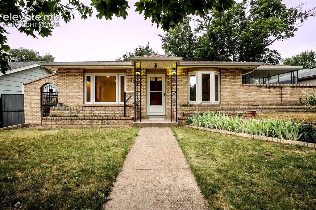 1713 W Boulder Street, Colorado Springs