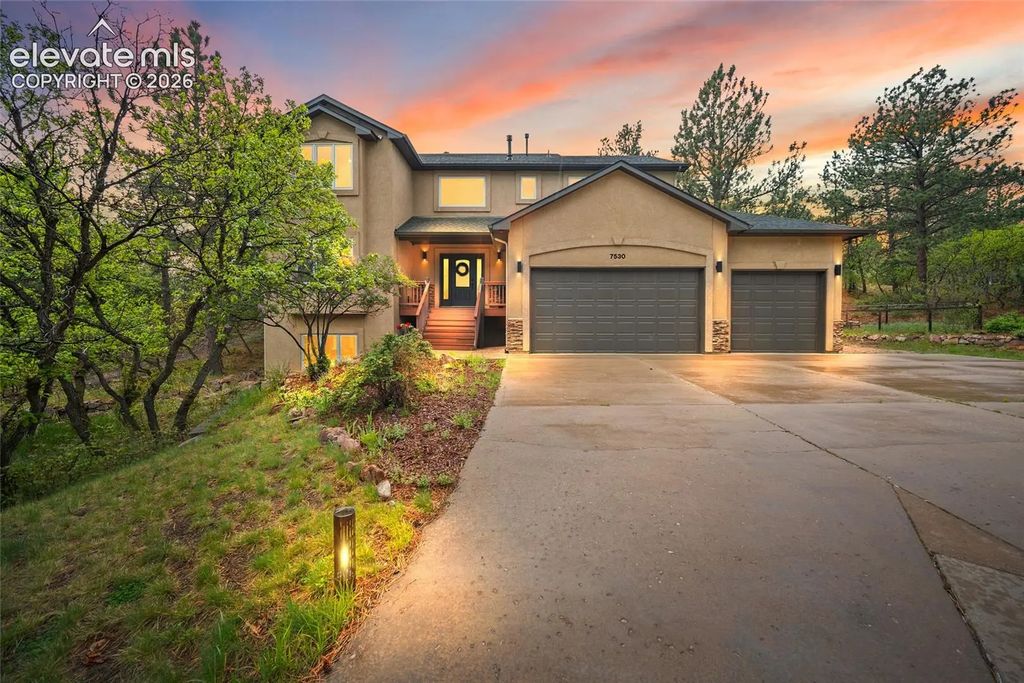 7530 Winding Oaks Drive, Colorado Springs