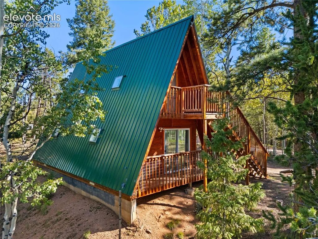 954 Timber Ridge Road, Divide
