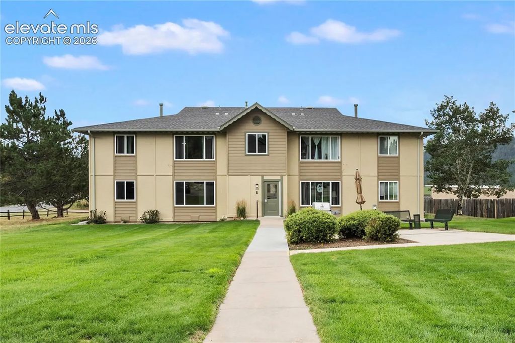 380 Paradise Circle E-2, Woodland Park