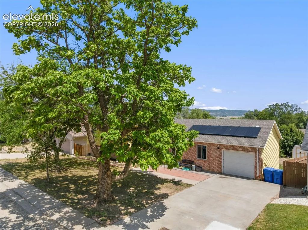 2430 Greenway Circle, Canon City