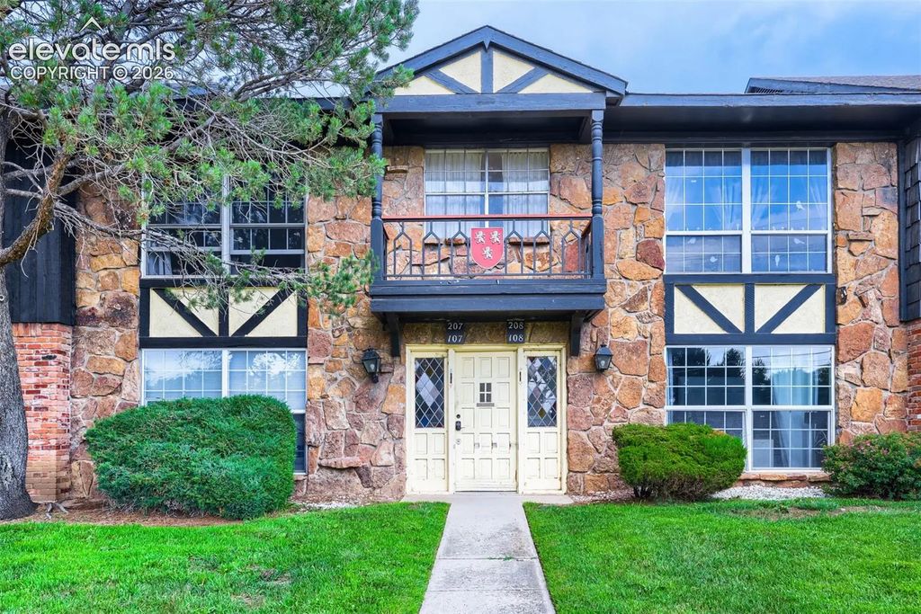 2902 Airport Road 107, Colorado Springs