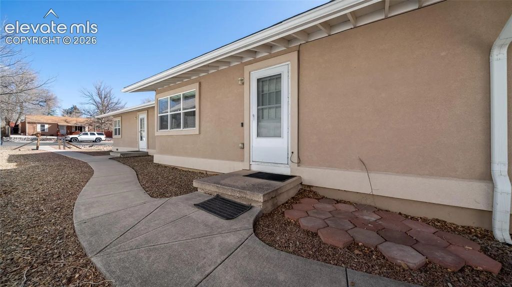 1827 W Kiowa Street, Colorado Springs