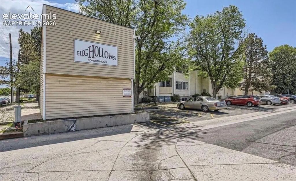 10782 E Exposition Avenue 148, Aurora